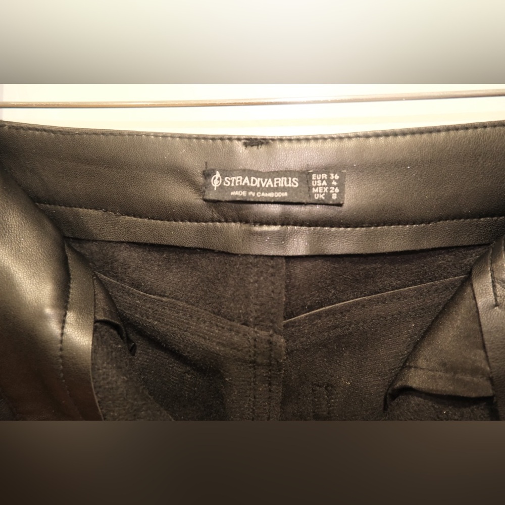 Stradivarius Elegant/Chic Black Faux Leather Pants